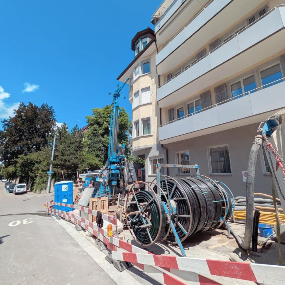 2025 / MFH Haldenbachstrasse, Zürich
Kunde: Privat / Arbeit: Planung und Sanierung Wärmeerzeugung (Sole/Wasser-WP+WW)