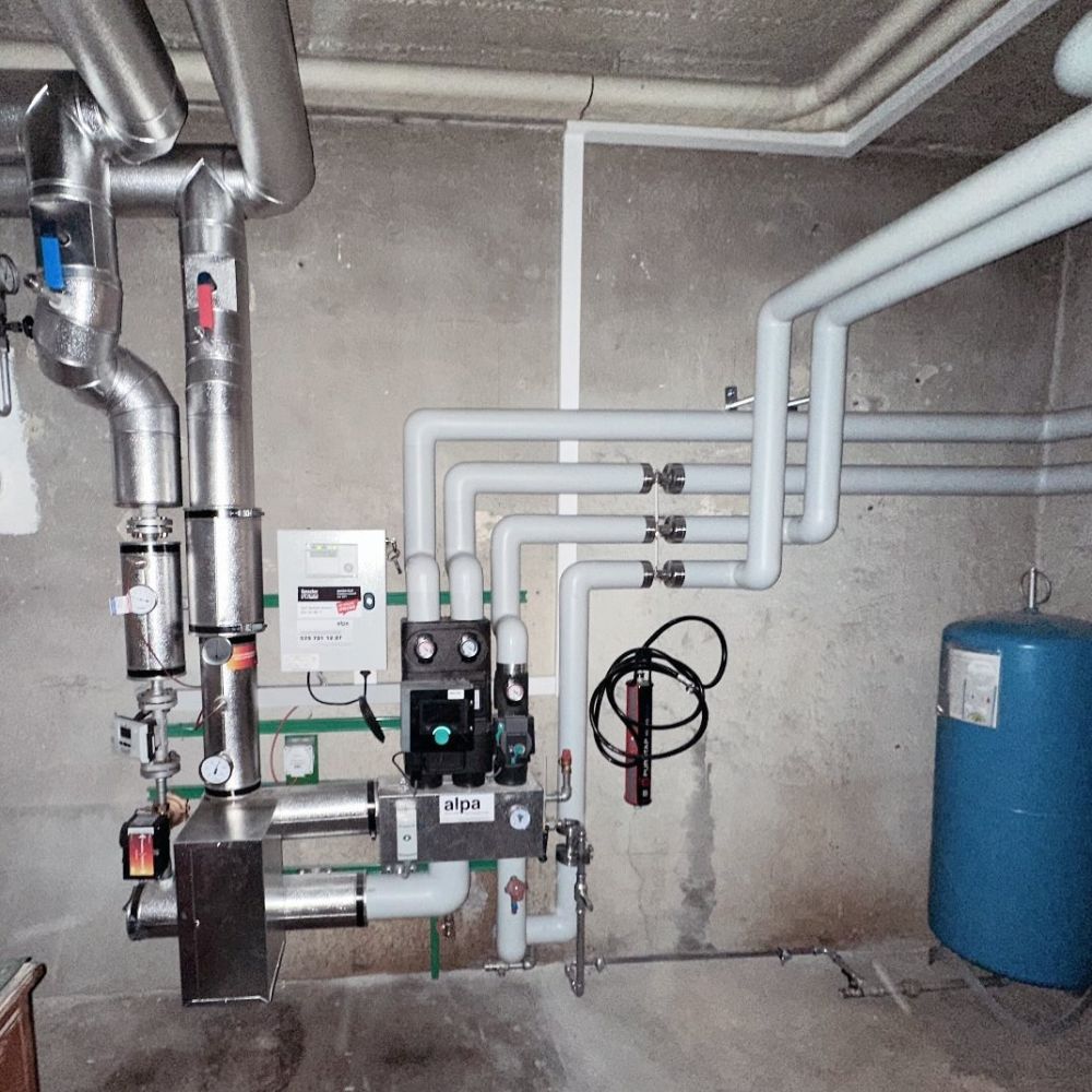 2025 / MFH Albertstrasse, Zürich
Kunde: sim Immobilien AG / Arbeit: Planung und Ausführung Heizungssanierung (Fernwärme)